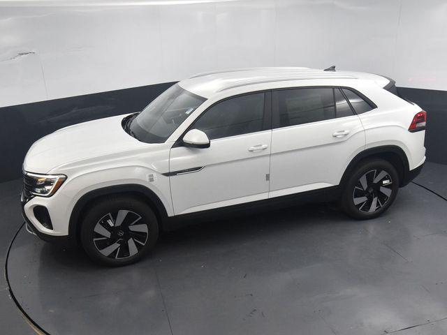 new 2024 Volkswagen Atlas Cross Sport car, priced at $39,391