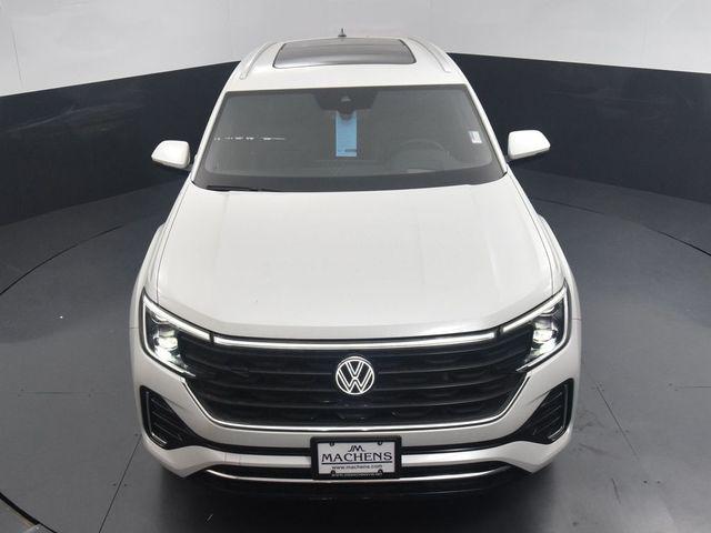 new 2024 Volkswagen Atlas Cross Sport car, priced at $46,226