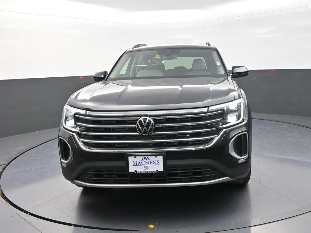 new 2026 Volkswagen Atlas car, priced at $40,745