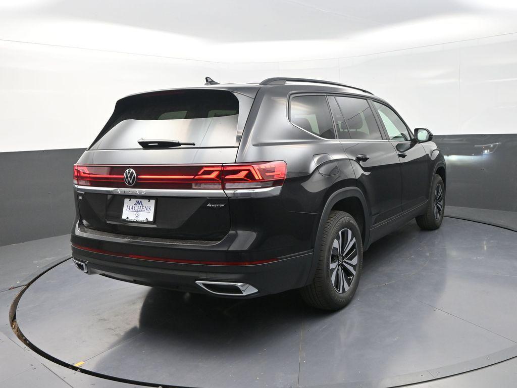 new 2026 Volkswagen Atlas car, priced at $40,745