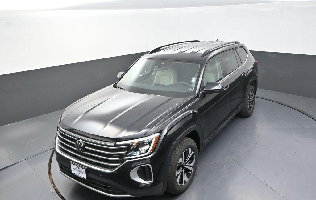 new 2026 Volkswagen Atlas car, priced at $40,745
