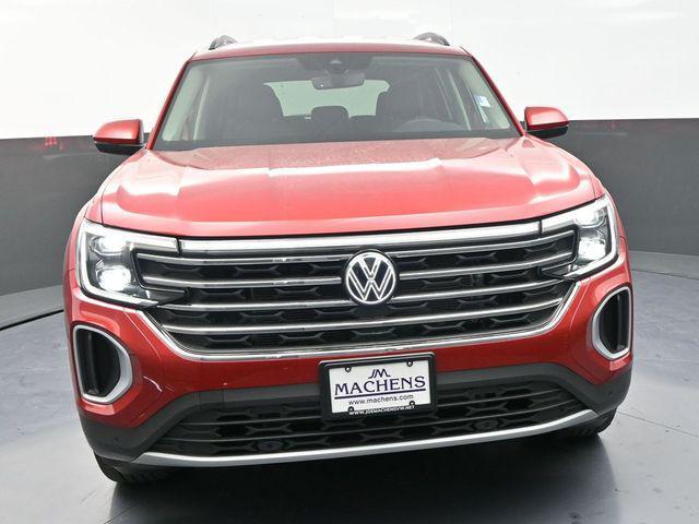 new 2025 Volkswagen Atlas car, priced at $43,880