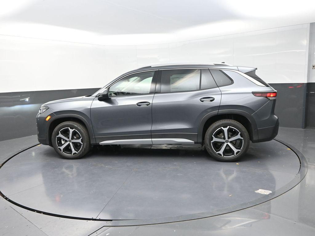 new 2025 Volkswagen Tiguan car, priced at $35,270
