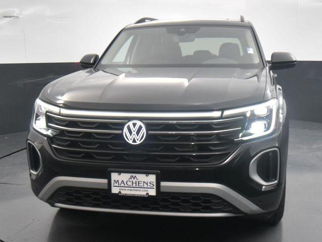 new 2024 Volkswagen Atlas car, priced at $46,994