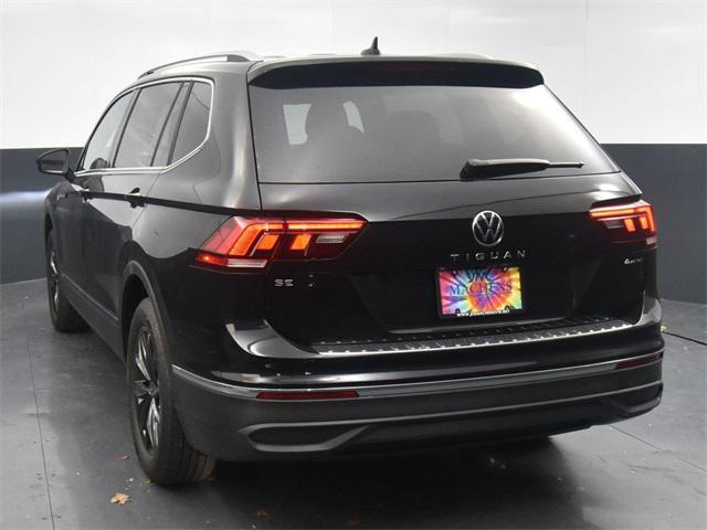 new 2024 Volkswagen Tiguan car, priced at $33,578