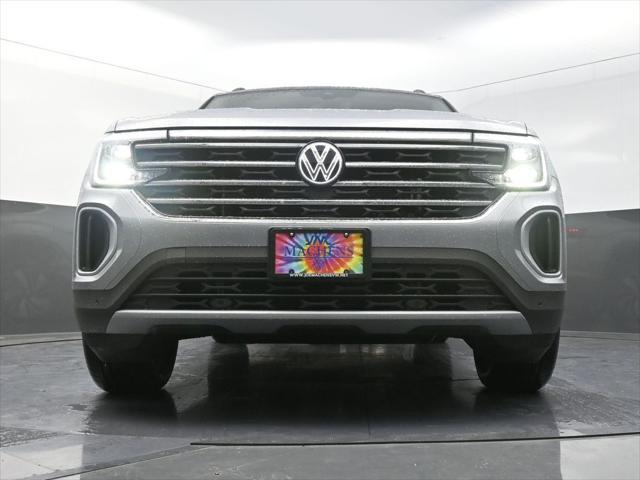 new 2025 Volkswagen Atlas car, priced at $42,431