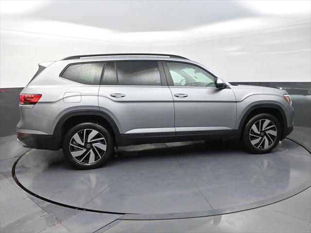 new 2025 Volkswagen Atlas car, priced at $42,431