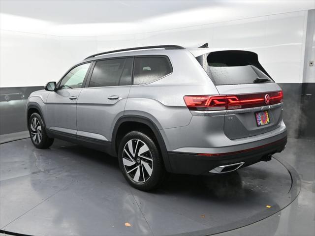 new 2025 Volkswagen Atlas car, priced at $42,431