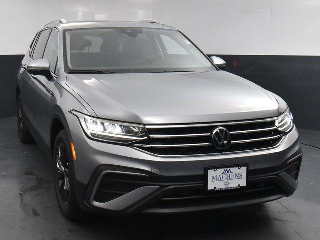 new 2024 Volkswagen Tiguan car, priced at $33,402