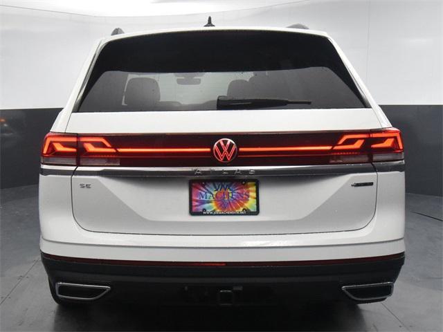 new 2024 Volkswagen Atlas car, priced at $43,483