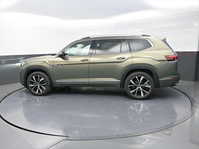 new 2025 Volkswagen Atlas car, priced at $52,911