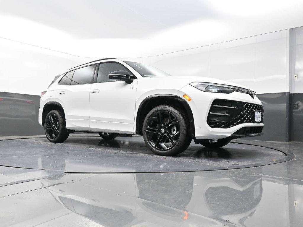 new 2026 Volkswagen Tiguan car, priced at $40,291