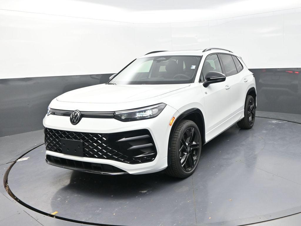 new 2025 Volkswagen Tiguan car, priced at $37,735