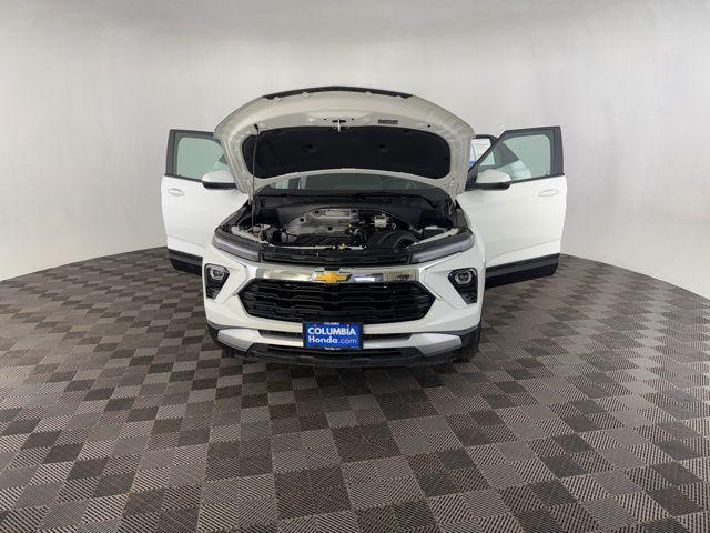 used 2025 Chevrolet TrailBlazer car