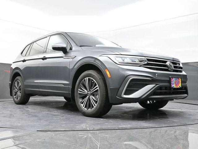 new 2024 Volkswagen Tiguan car, priced at $31,550