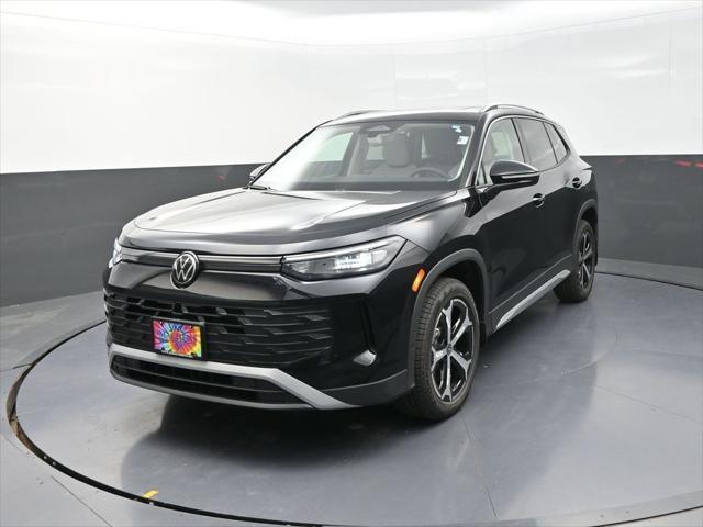 new 2025 Volkswagen Tiguan car, priced at $37,071