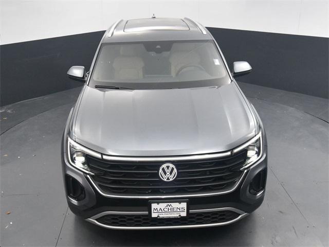new 2024 Volkswagen Atlas Cross Sport car, priced at $42,805