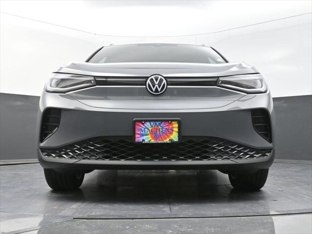 new 2025 Volkswagen ID.4 car, priced at $51,261