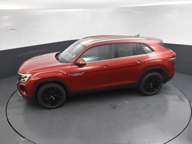 new 2024 Volkswagen Atlas Cross Sport car, priced at $39,381