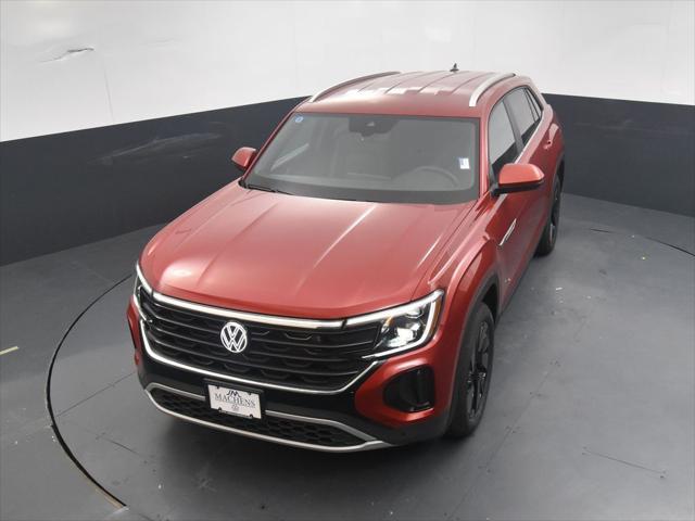 new 2024 Volkswagen Atlas Cross Sport car, priced at $39,381