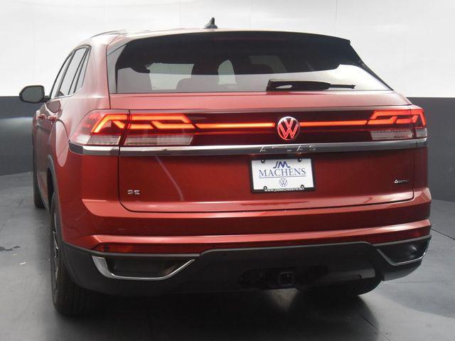 new 2024 Volkswagen Atlas Cross Sport car, priced at $40,381