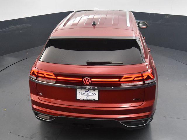 new 2024 Volkswagen Atlas Cross Sport car, priced at $40,381