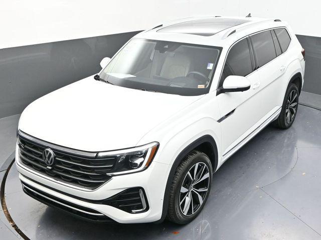 used 2024 Volkswagen Atlas car, priced at $43,599