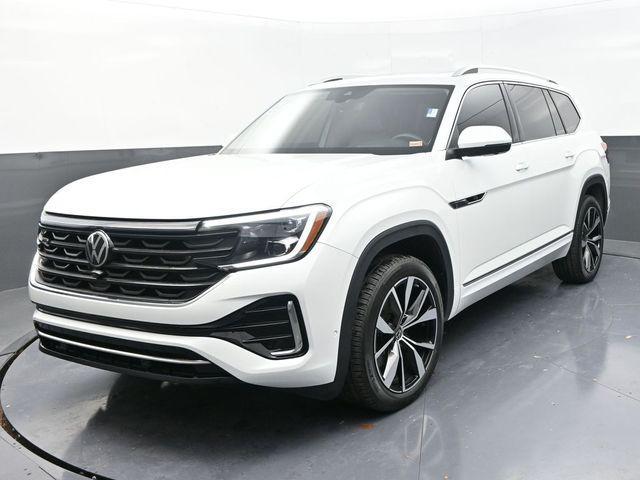 used 2024 Volkswagen Atlas car, priced at $43,599