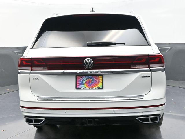 used 2024 Volkswagen Atlas car, priced at $43,599