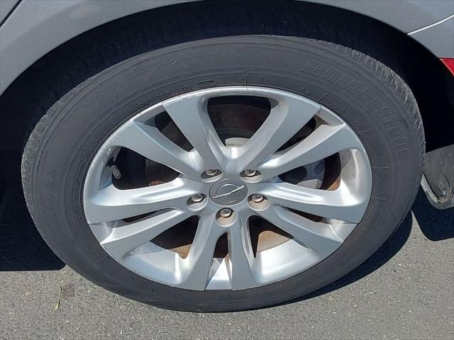 used 2016 Chrysler 200 car, priced at $15,539