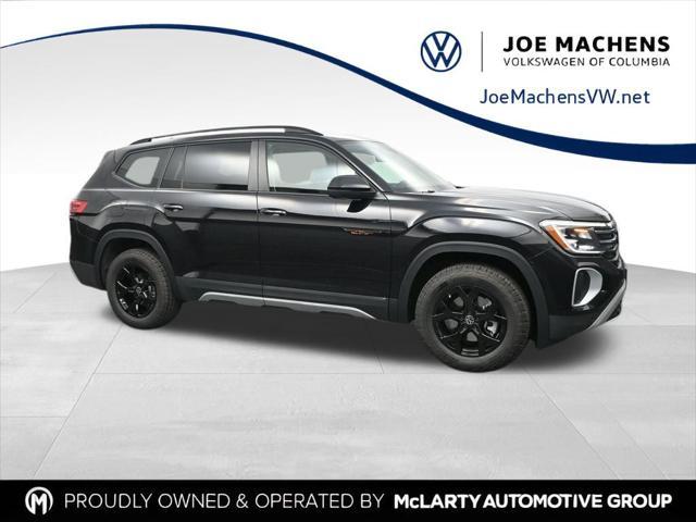 new 2025 Volkswagen Atlas car, priced at $43,327