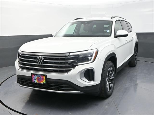 new 2025 Volkswagen Atlas car, priced at $38,136