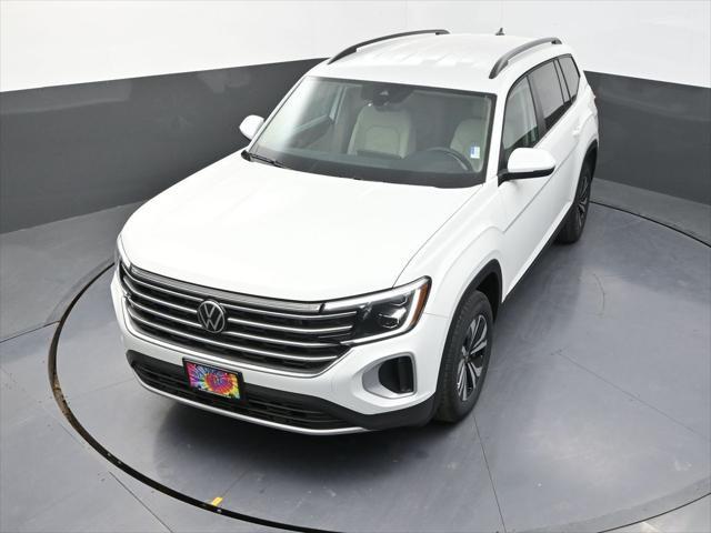 new 2025 Volkswagen Atlas car, priced at $38,136