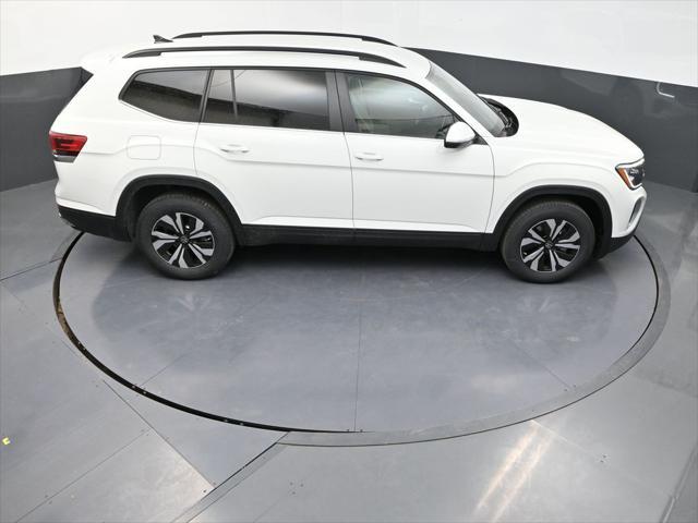 new 2025 Volkswagen Atlas car, priced at $38,136