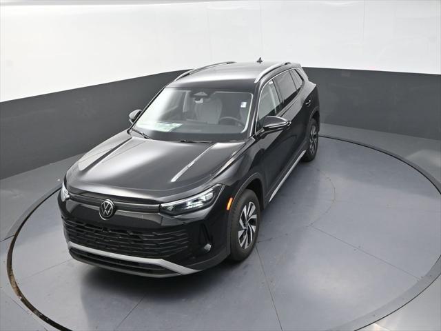new 2025 Volkswagen Tiguan car, priced at $32,261