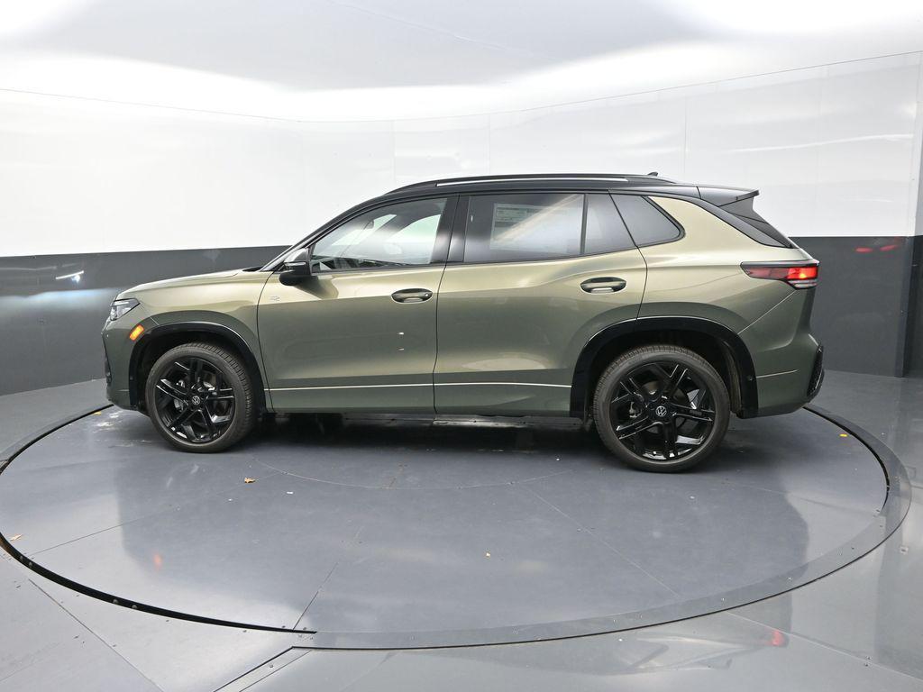 new 2025 Volkswagen Tiguan car, priced at $39,476