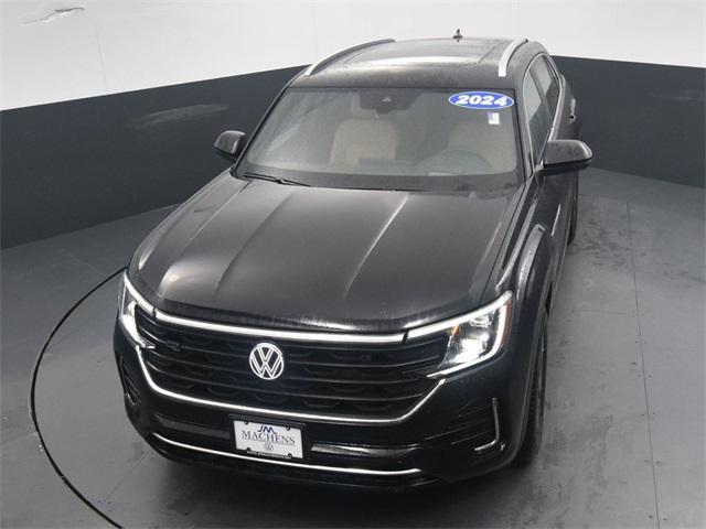new 2024 Volkswagen Atlas Cross Sport car, priced at $47,830