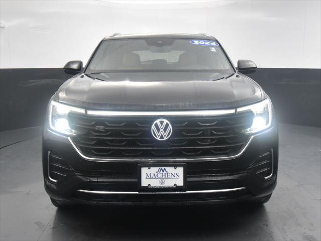 new 2024 Volkswagen Atlas Cross Sport car, priced at $45,000