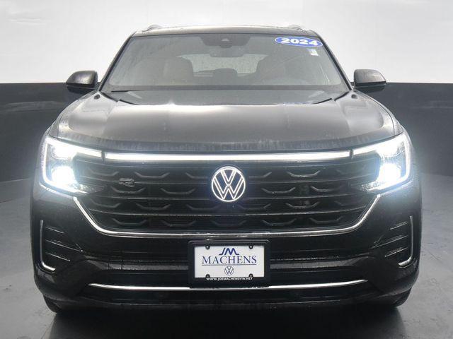 new 2024 Volkswagen Atlas Cross Sport car, priced at $46,498