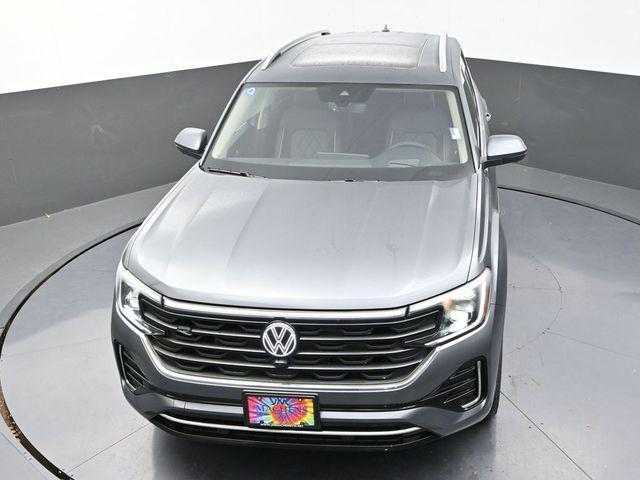 new 2025 Volkswagen Atlas car, priced at $51,911