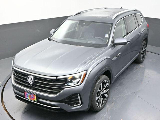 new 2025 Volkswagen Atlas car, priced at $51,911