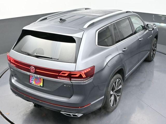 new 2025 Volkswagen Atlas car, priced at $51,911