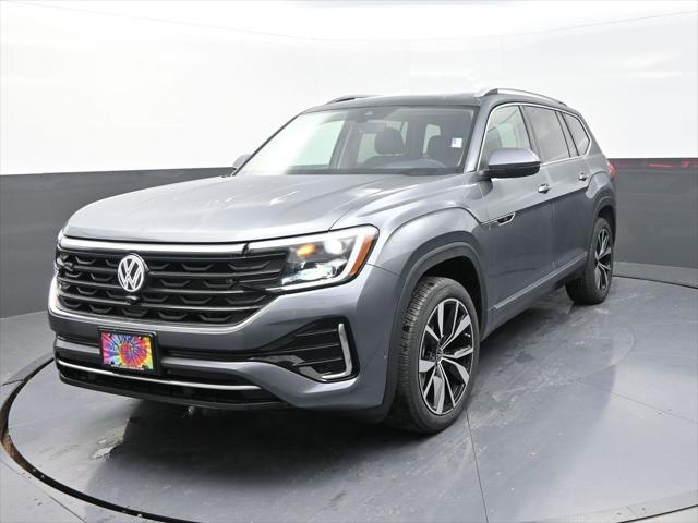 new 2025 Volkswagen Atlas car, priced at $51,911