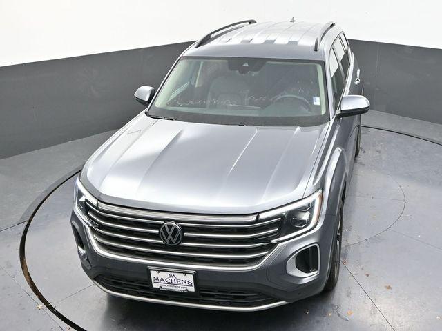 used 2024 Volkswagen Atlas car, priced at $33,023