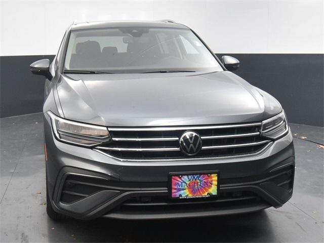 new 2024 Volkswagen Tiguan car, priced at $33,578
