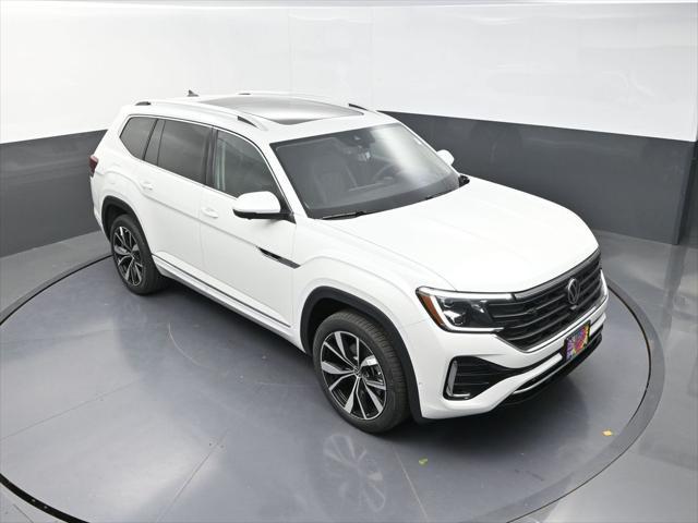 new 2025 Volkswagen Atlas car, priced at $53,348