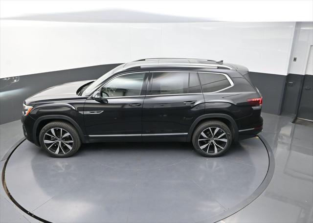 new 2025 Volkswagen Atlas car, priced at $52,911