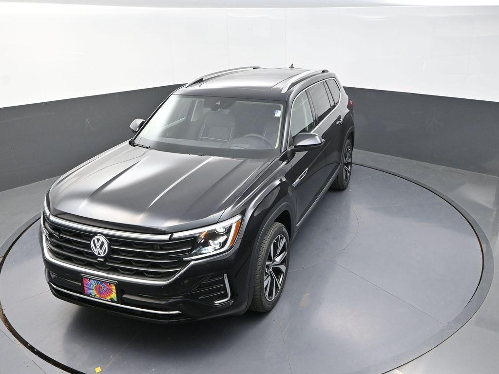 new 2025 Volkswagen Atlas car, priced at $50,411