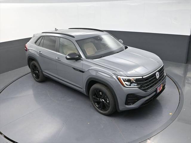 new 2025 Volkswagen Atlas Cross Sport car, priced at $48,062