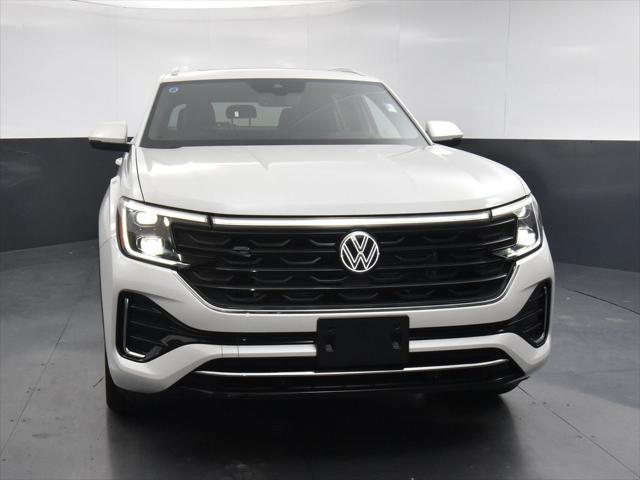 new 2024 Volkswagen Atlas Cross Sport car, priced at $45,116